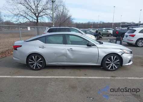 2022 Nissan Altima Sr Fwd из США, поврежденный, VIN 1N4BL4CV9NN327401